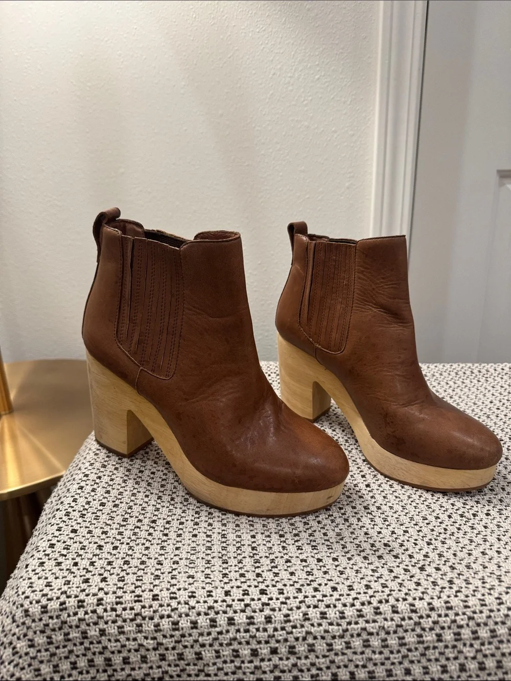Madewell Brown Leather Platform Chelsea Booties